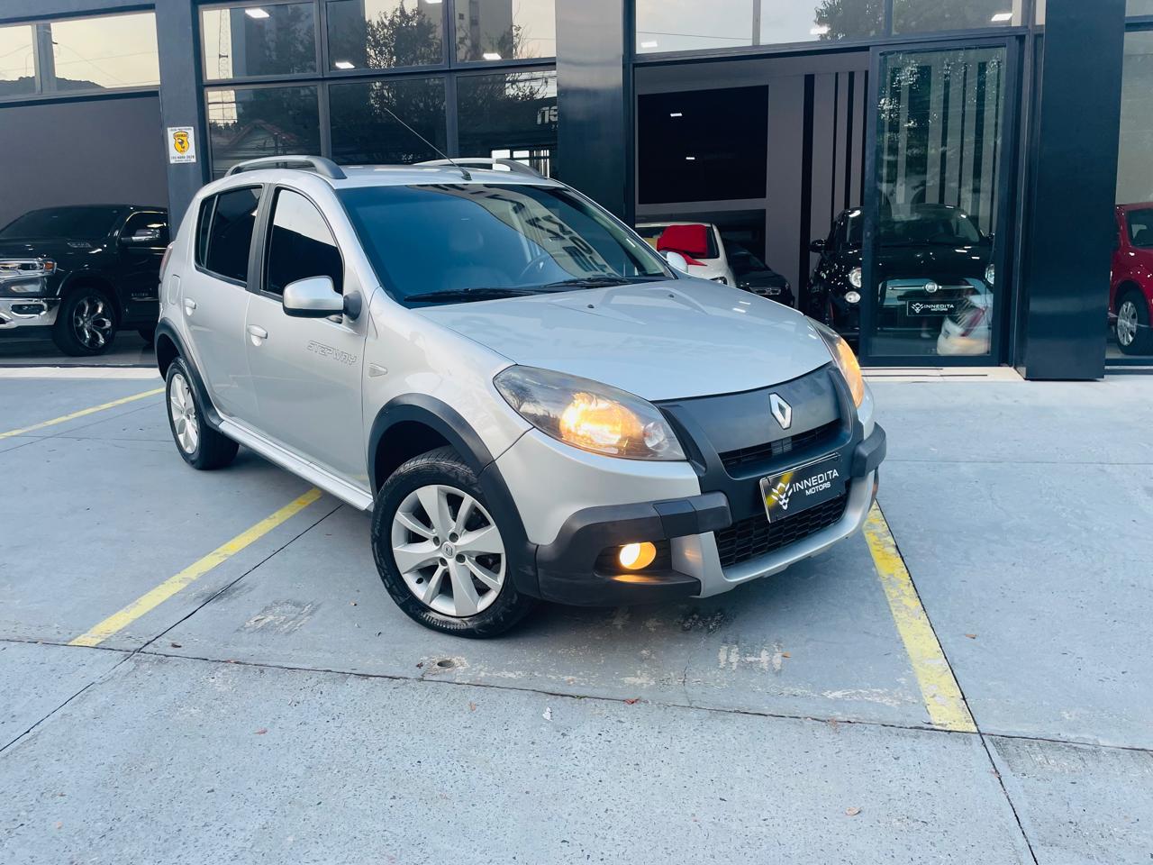 SANDERO STEPWAY 1.6 16V AUT FLEX