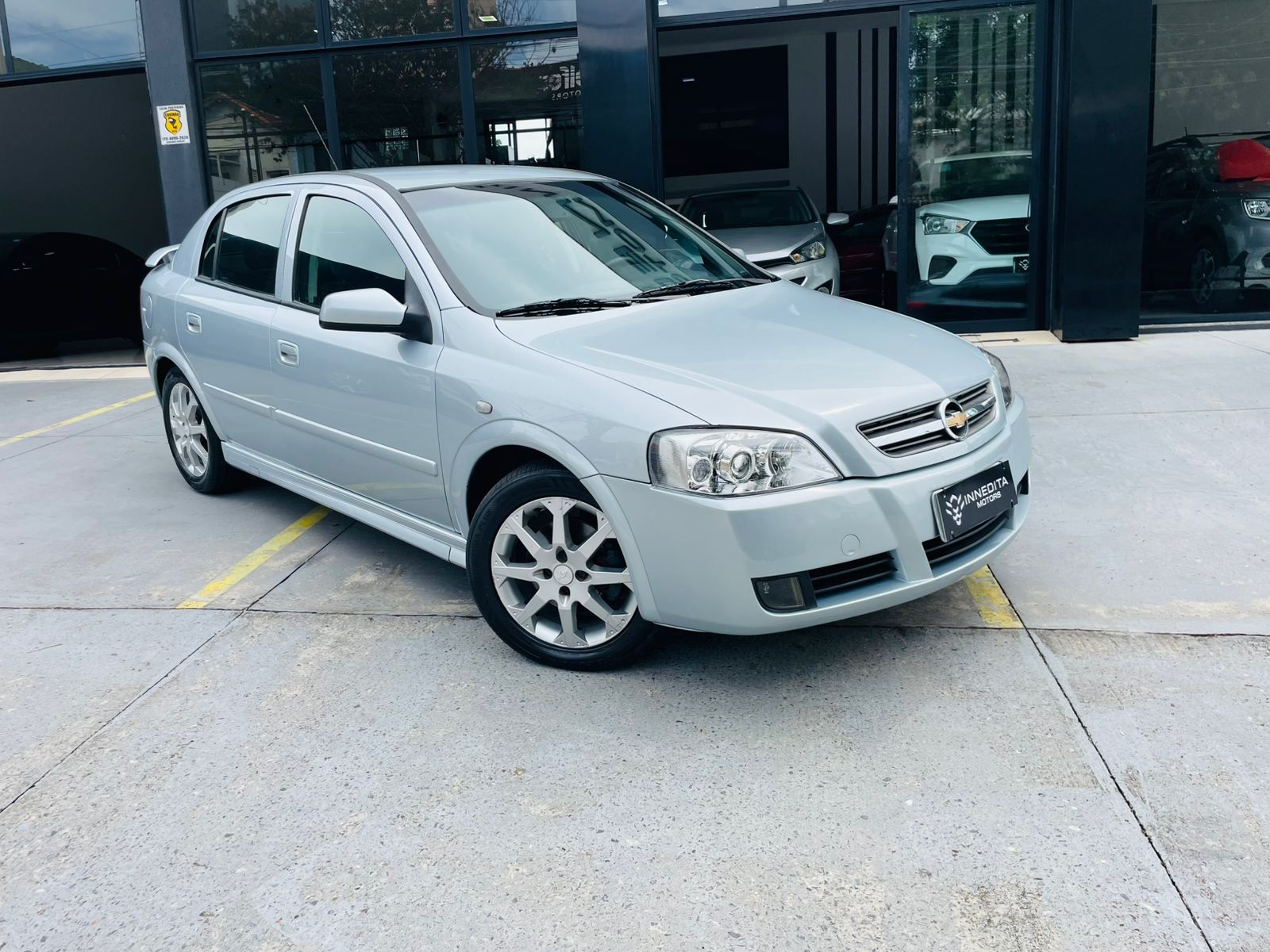 ASTRA ADVANTAGE 2.0 8v