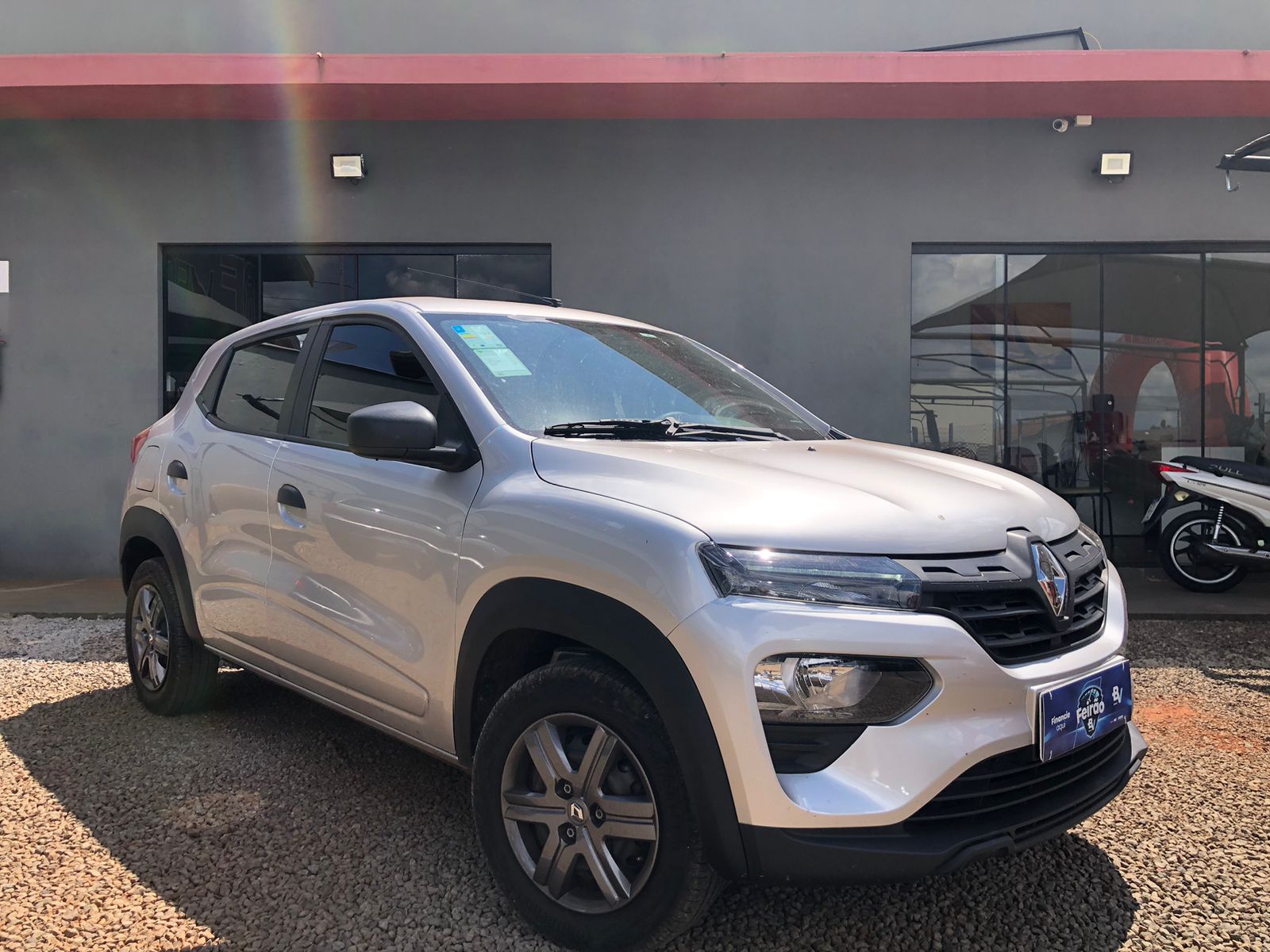 KWID 1.0 ZEN - LOJA 03 - ITAÍ - SP 