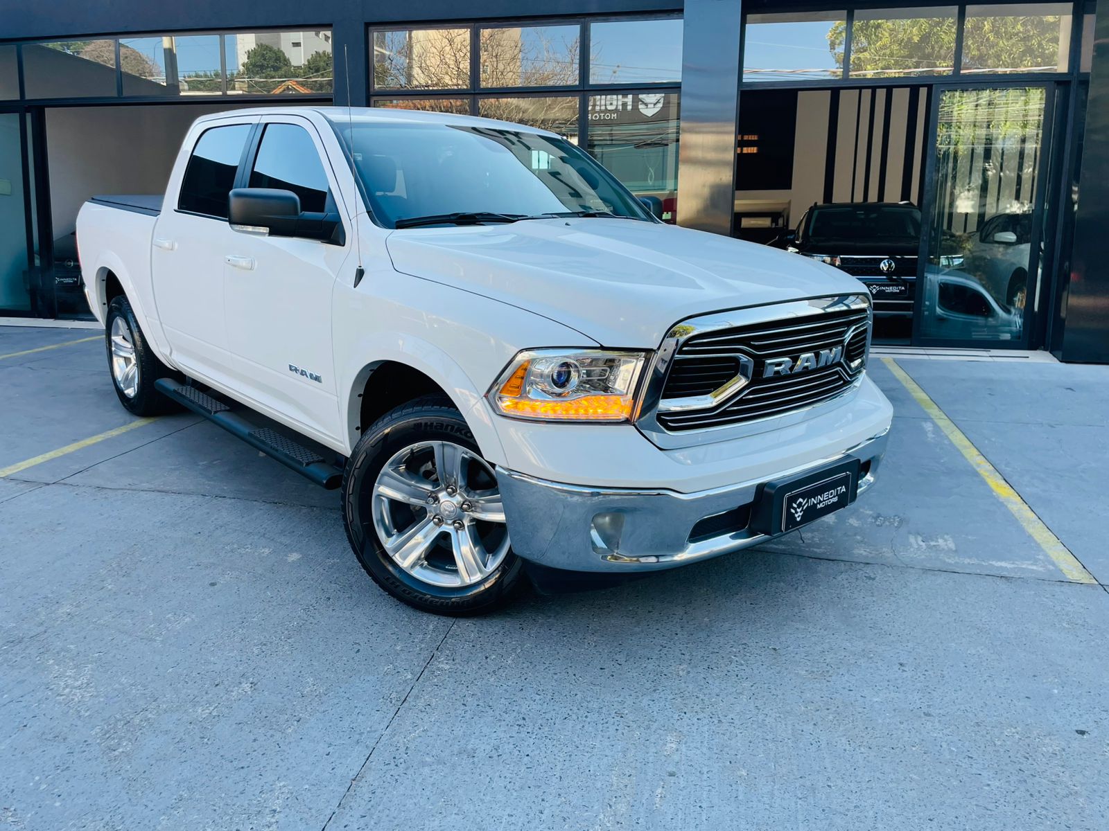 RAM 1500 CLASSIC LARAMIE
